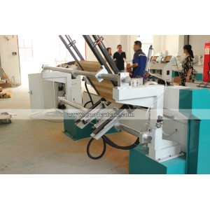 GC-1530WL-AF Auto Feeding 2023 Top Rated CNC Wood Turning Lathe Machine with Automatic Feeding System for Sale  